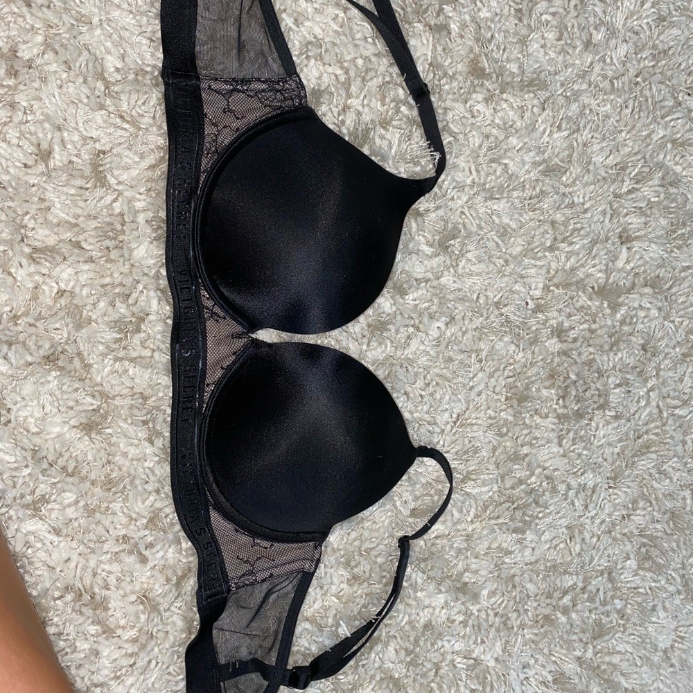 Vs bra
